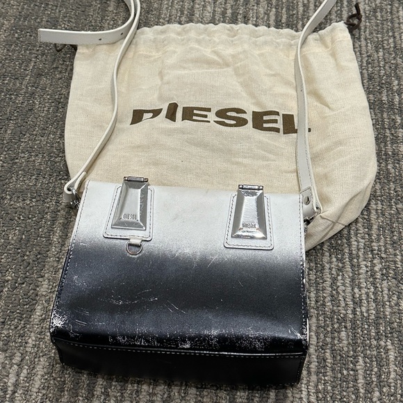 Diesel Distressed Shoulder Bag - Picture 2 of 6